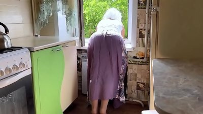 è€æ‘©æ´›ä¼Šæ–¯å…°è§£æ”¾é˜µçº¿ä¸Žå¤§å±è‚¡å’Œå£®è§‚çš„æˆ˜åˆ©å“ç­‰å¾…åœ¨åœ°æ¿ä¸Šçš„è‚›äº¤