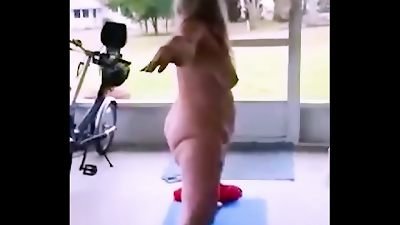 ç‚™æ‰‹å¯çƒ­çš„å‰è¾ˆMommaVeeæ‹œè®¿å¥¹çš„ç»§ä¾„å¹¶åšè£¸ä½“ç‘œä¼½ï¼