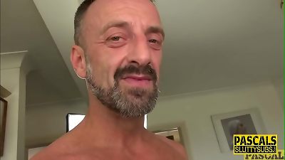 è¢«æ¡¨å’Œçƒå¡žä½çš„ç»‘æœ¨å¶