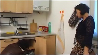 æ”¾å…»é»‘å‘å®¶åº­ä¸»å¦‡éœ€è¦åšçˆ±