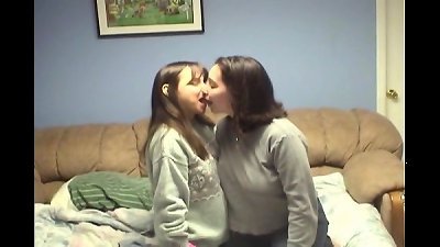 æˆ‘ä»¬ä¸ºå¦»å­å¨¶äº†å¦“å¥³å¹¶åˆ¶ä½œäº†æ€§äº¤è§†é¢‘
