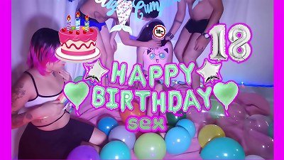 æˆ‘åå‡ å²çš„ç»§å¦¹çš„æ€§è¡Œä¸ºï¼Œåœ¨å¥¹18å²é‚£ä¸€å¤©ï¼Œæˆ‘è®©å¥¹çš„ä¸¤ä¸ªå®¶ä¼™æ“å¥¹ï¼Œå¥¹å¤±æŽ§äº†ï¼Œæ€§äº¤é©¬æ‹‰æ¾Hyperversos / Danielaæ— å°½çš„è®¾ç½®