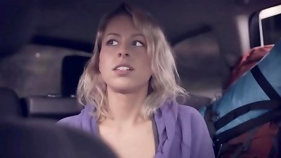 è¶…çº§å¯çˆ±çš„å¥³å­©æ­ä¾¿è½¦è€…åŒæ„èŽ·å¾—åŒé‡æ‰“å‡»äº¤æ¢å…è´¹ä¹˜è½¦ - FreeTaboo.Net ä¸Šçš„å®Œæ•´è§†é¢‘