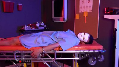 Lulu Chu åŒ»ç”Ÿå’ŒæŠ¤å£« Ella Cruz å’Œæ–°ç—…äººä¸ŠåºŠ - ç¼ºä¹ç»éªŒçš„ Boxxx