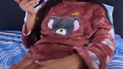 ç©¿ç€ç¡è¡£çš„æ·«ä¹±ä¾„å­è®©æˆ‘ç©¿ç€ä¼ æ•™å£«å¼çš„è¡£æœæ‰“å¥¹ï¼Œä»¤äººåž‚æ¶Žæ¬²æ»´
