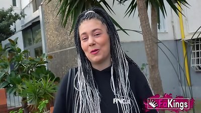 æœ‰è¶£çš„å…‹æ´›ä¼Šåœ¨è¯•é•œæ—¶å¤±åŽ»äº†æŽ§åˆ¶å¹¶è¢«æ·±æ·±åœ°å·çœ‹ï¼